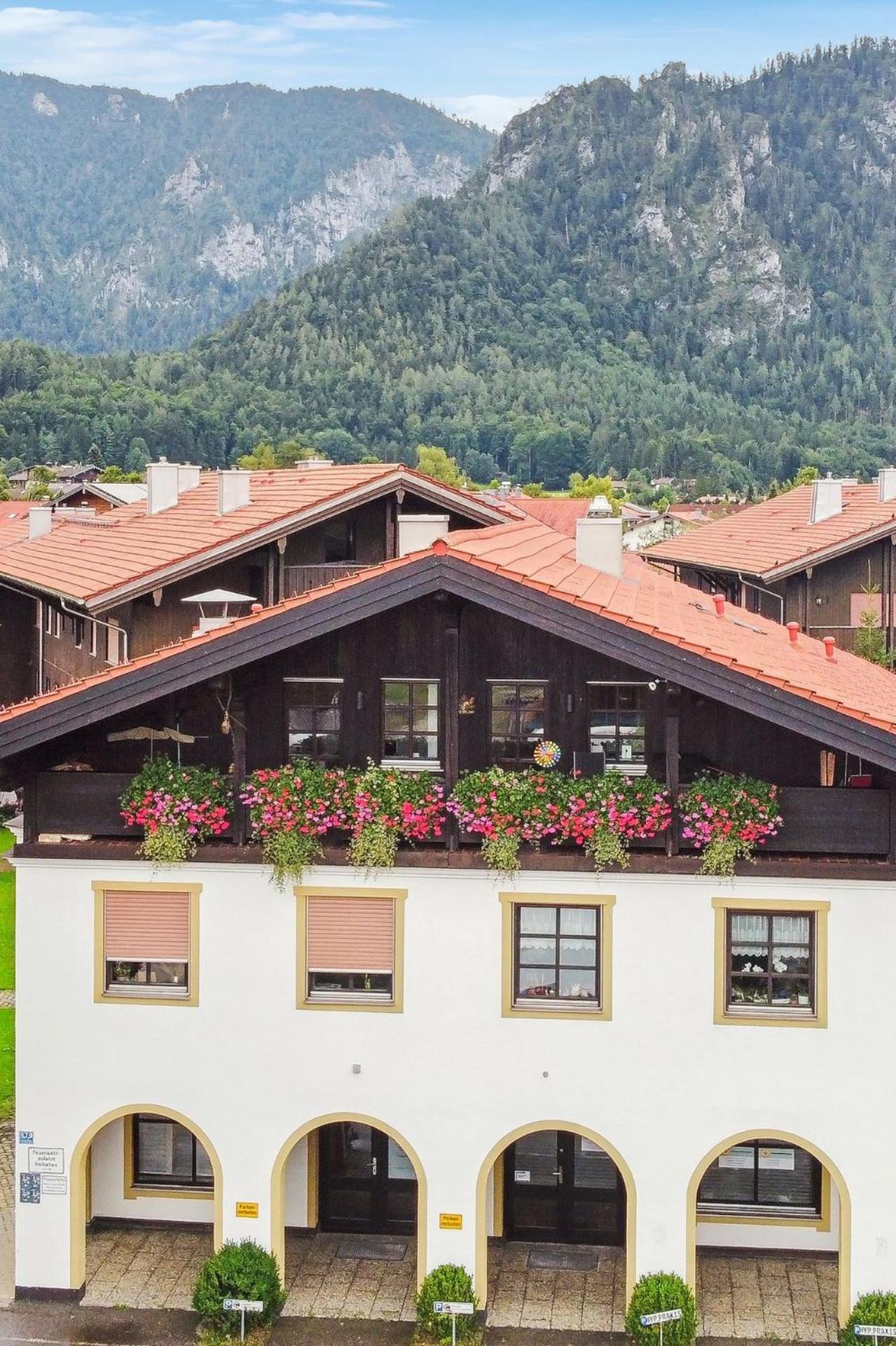 Ferienwohnung Chiemgauzeit - Chiemgaukarte Inzell Exterior photo